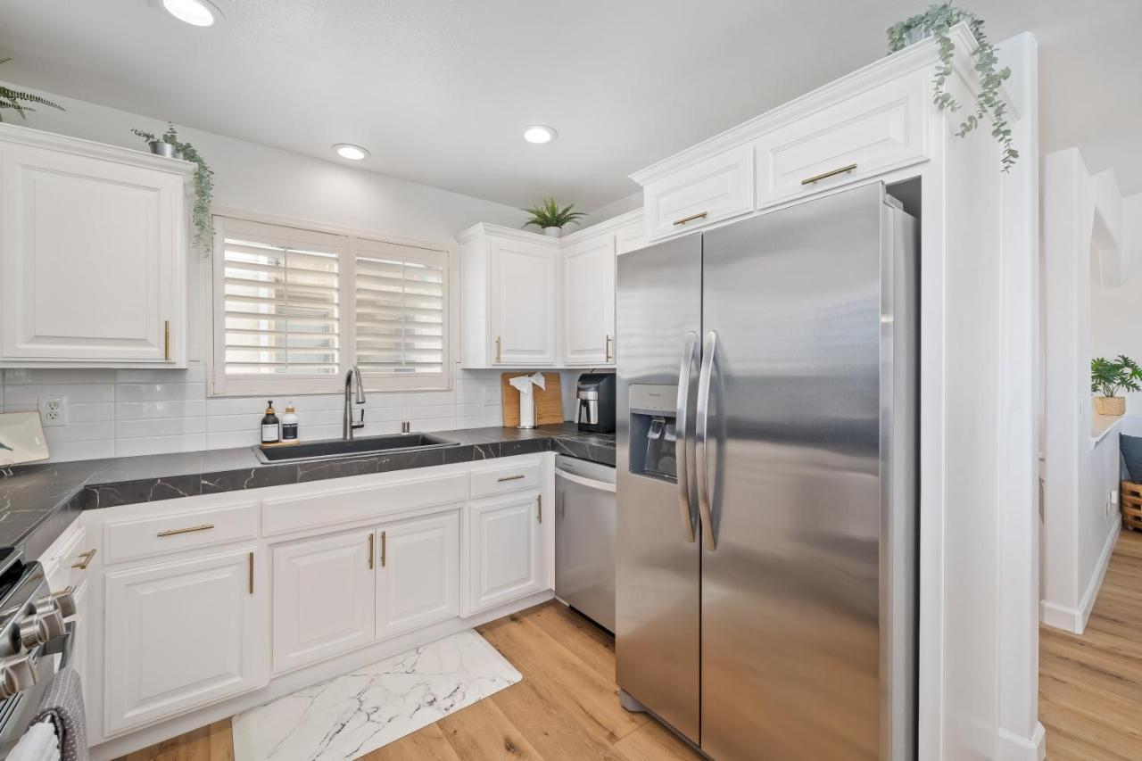 Steps To #Pismobeach With Poker, Foosball, Free Ev Charger, And Bikes Oceano Exterior photo